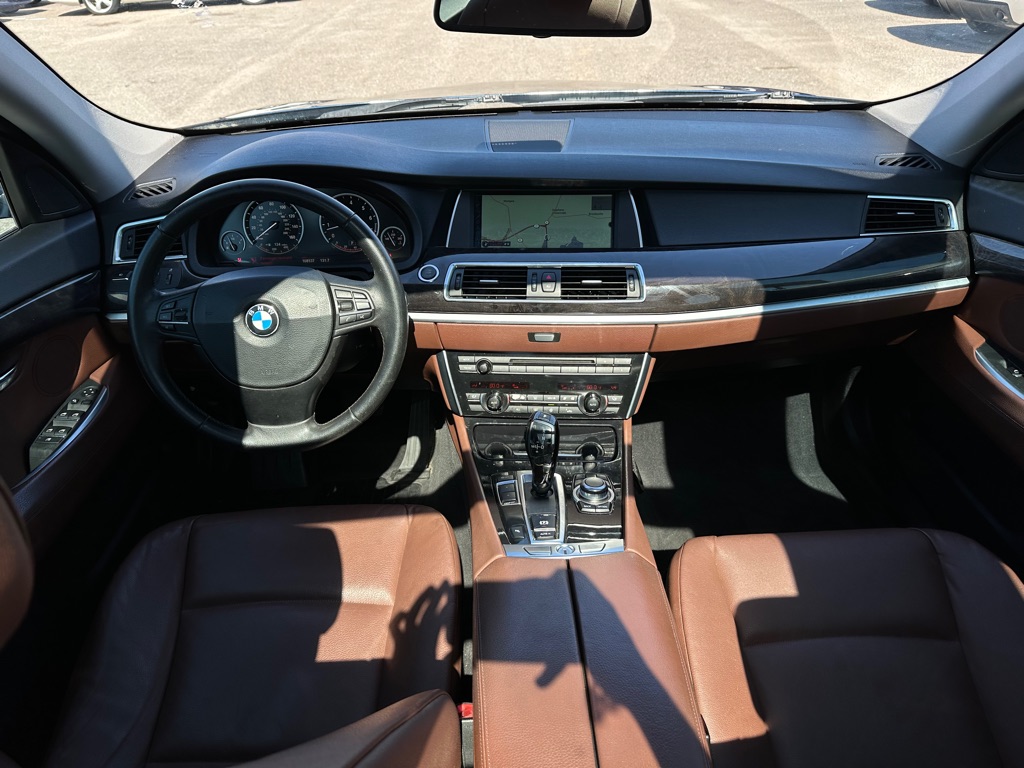Photo 13 of this BMW 535
