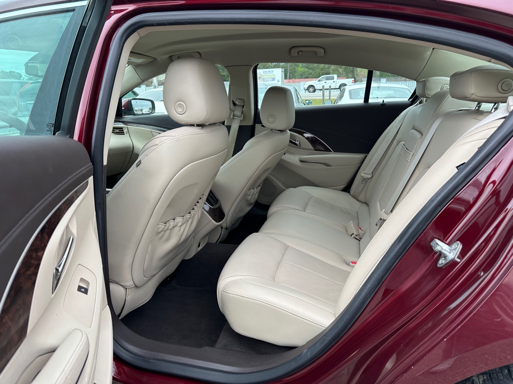 Photo 12 of this BUICK LACROSSE