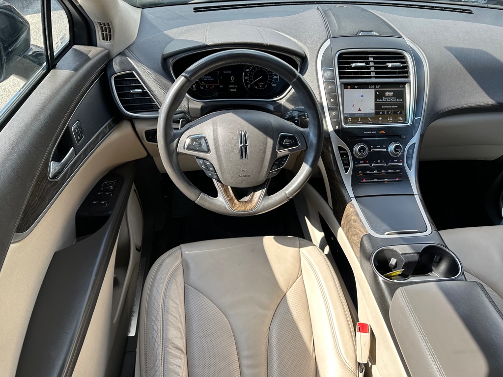 Photo 16 of this LINCOLN MKX