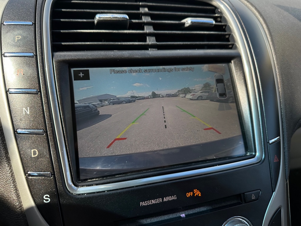Photo 10 of this LINCOLN MKX