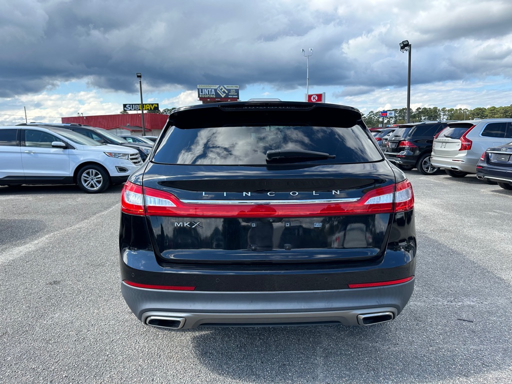 Photo 5 of this LINCOLN MKX