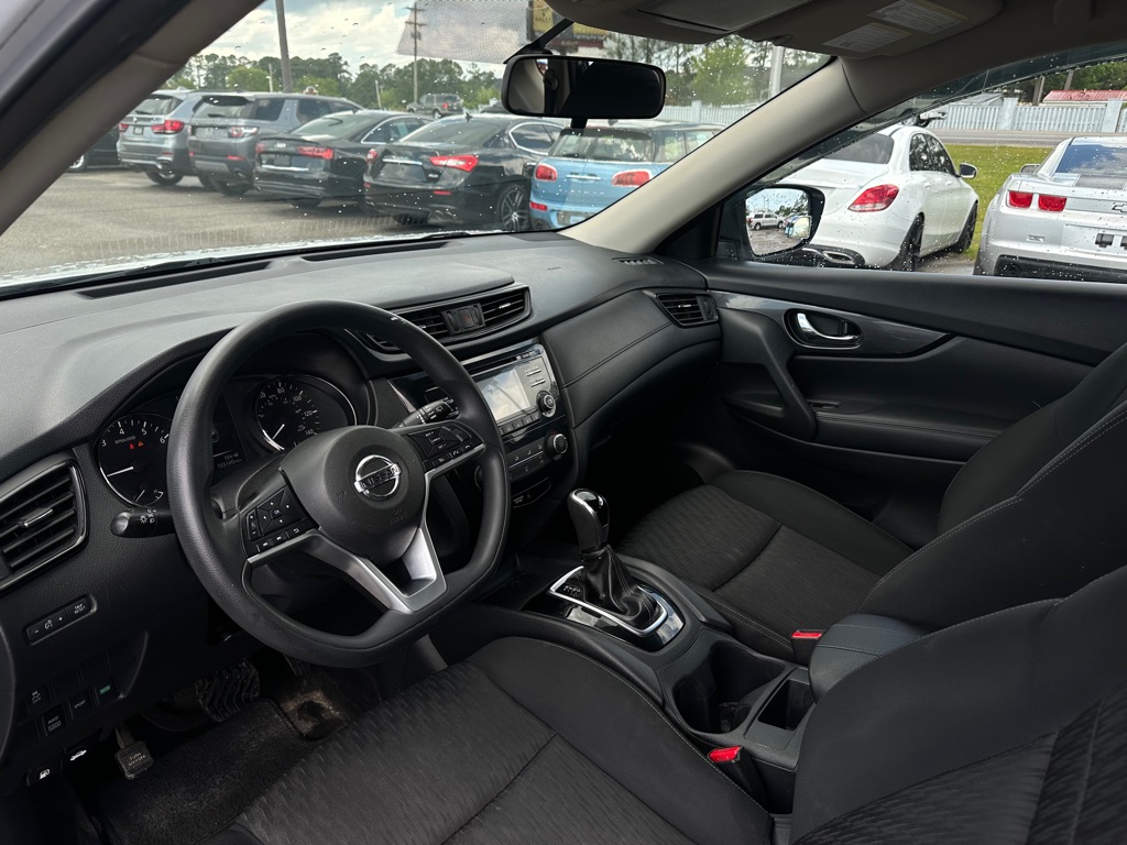 Photo 11 of this NISSAN ROGUE
