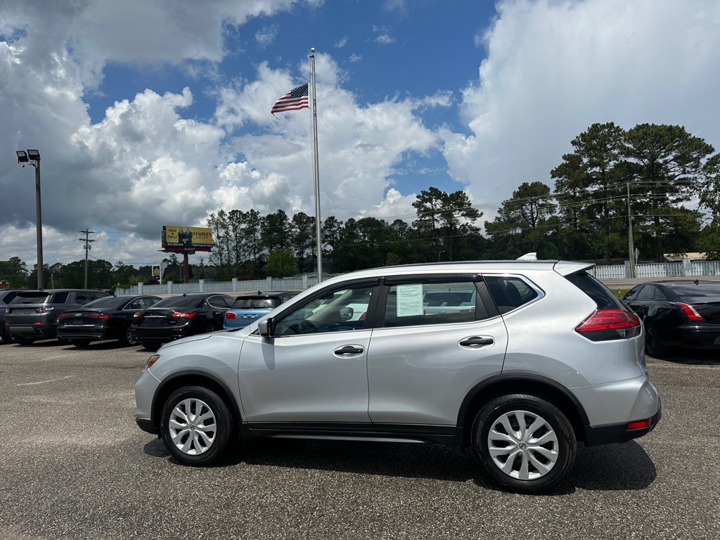 Photo 8 of this NISSAN ROGUE
