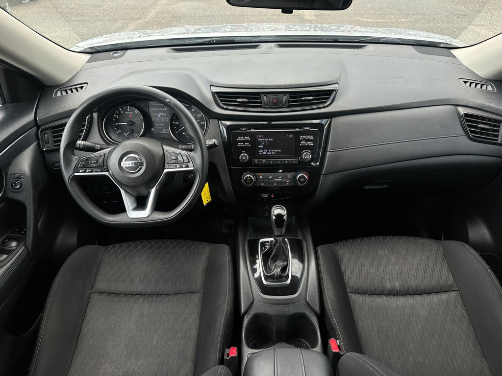 Photo 13 of this NISSAN ROGUE