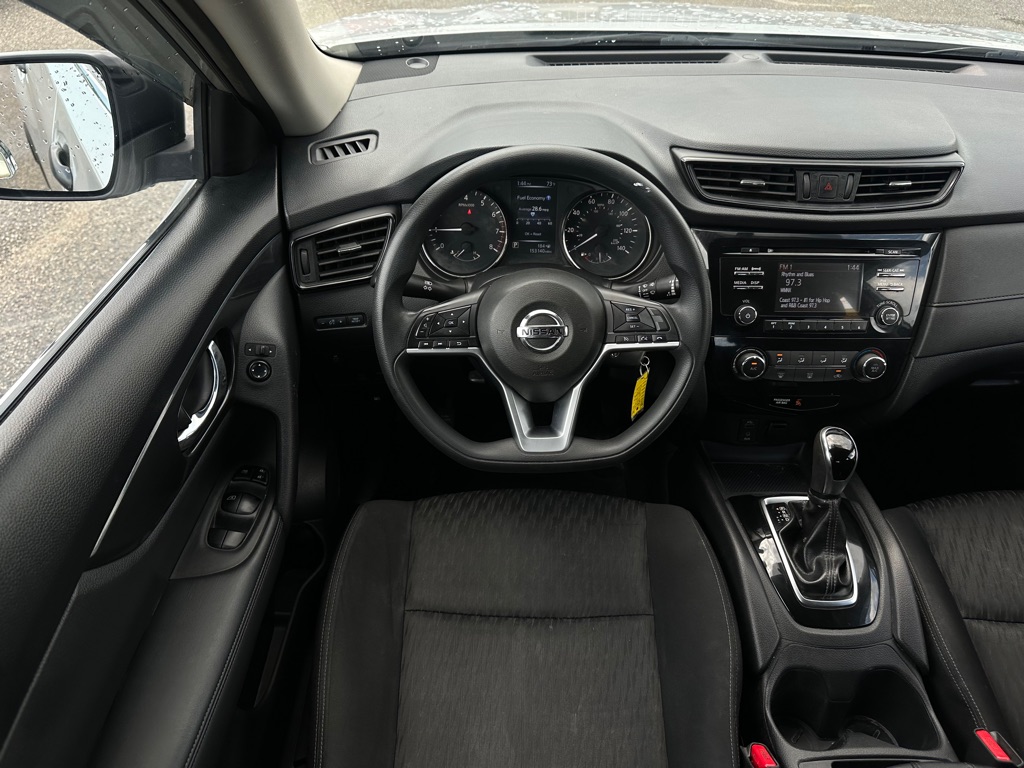 Photo 14 of this NISSAN ROGUE