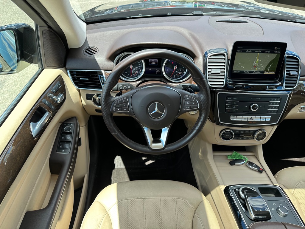 Photo 14 of this MERCEDES-BENZ GLE