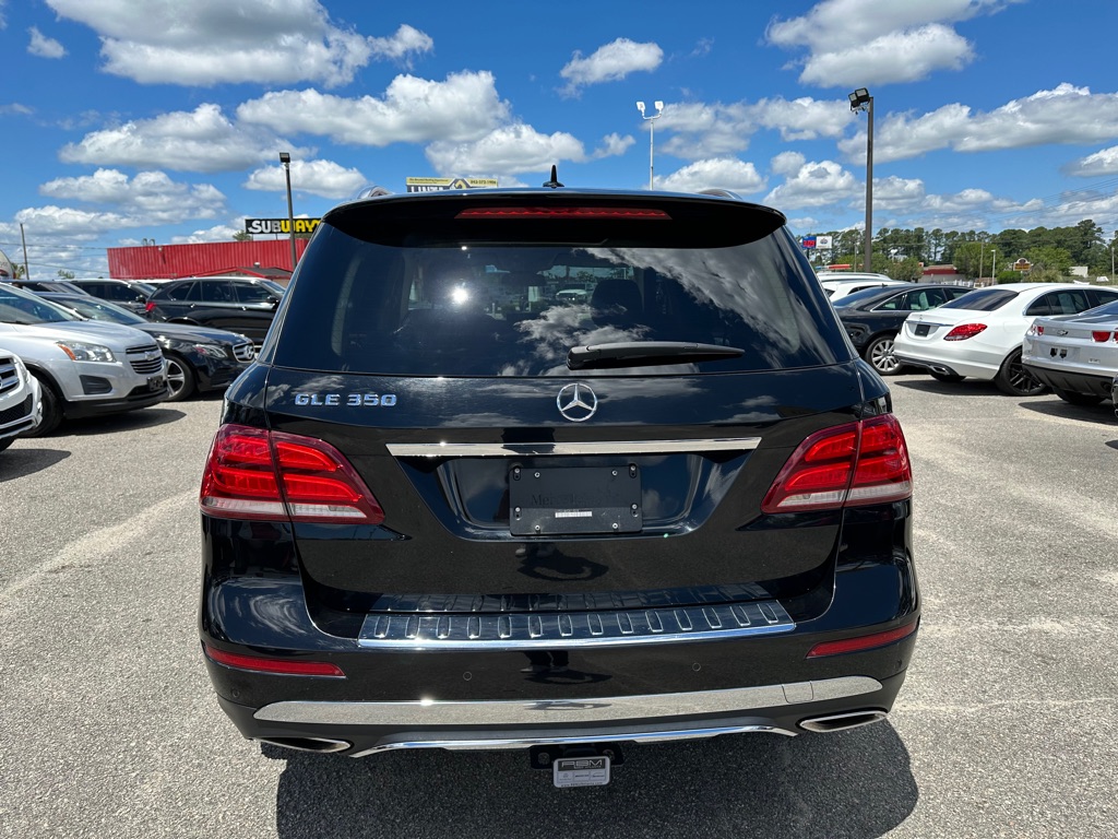 Photo 6 of this MERCEDES-BENZ GLE