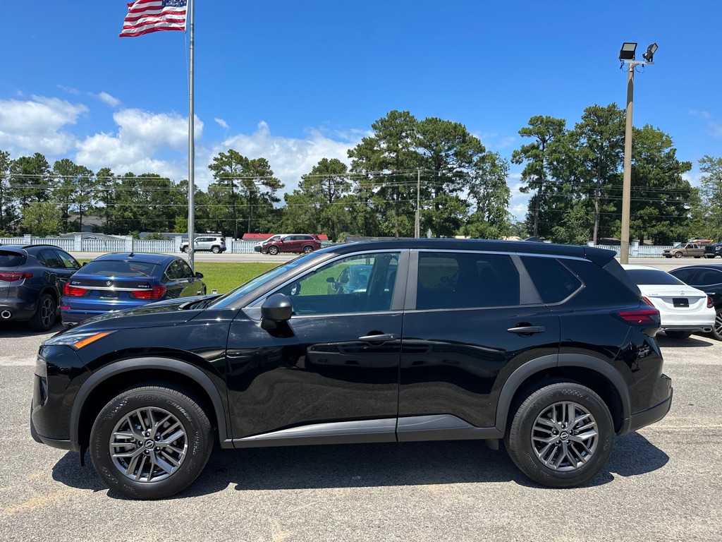 Photo 7 of this NISSAN ROGUE