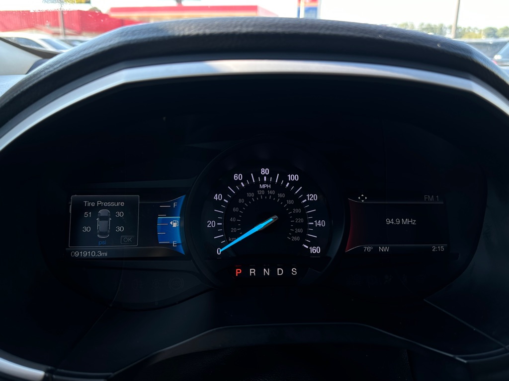 Photo 14 of this FORD EDGE