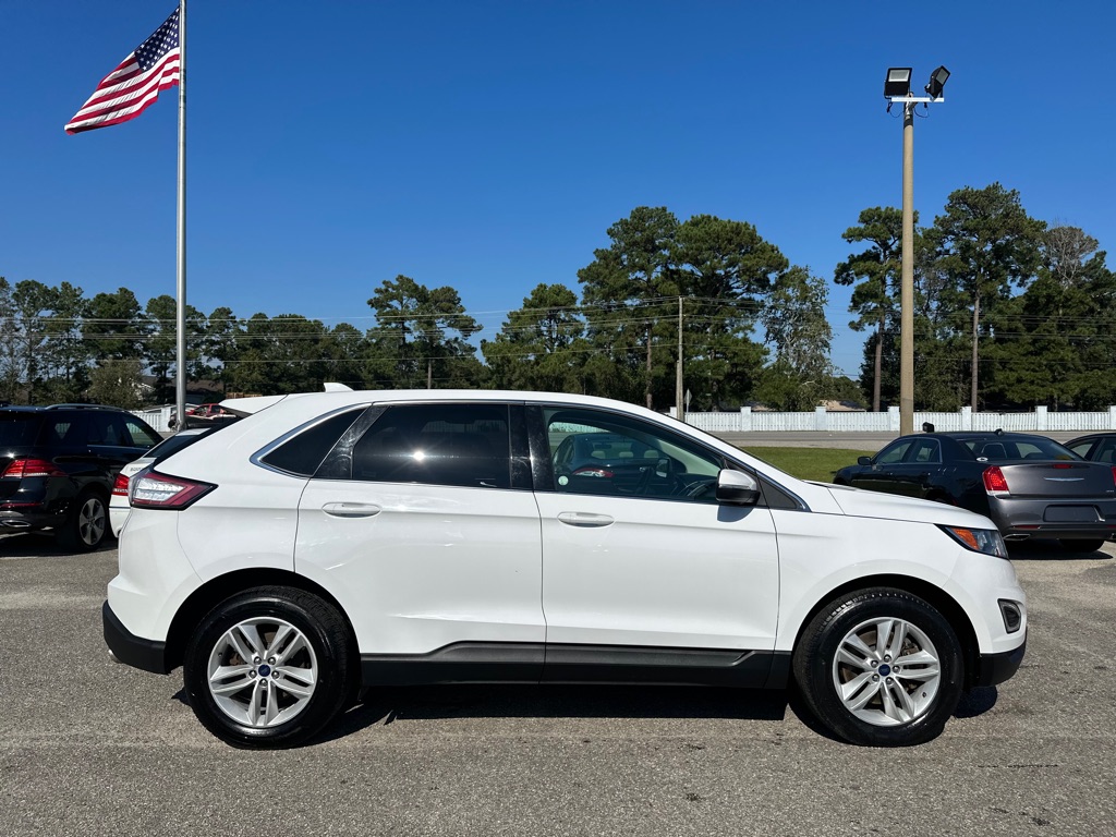 Photo 4 of this FORD EDGE