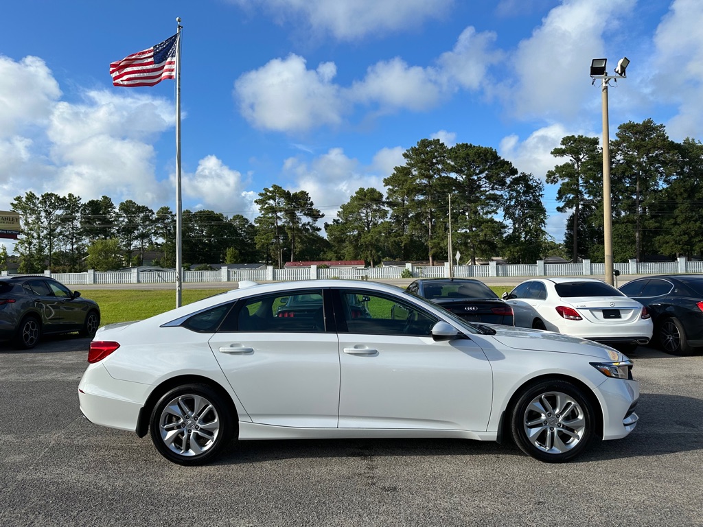 Photo 6 of this HONDA ACCORD