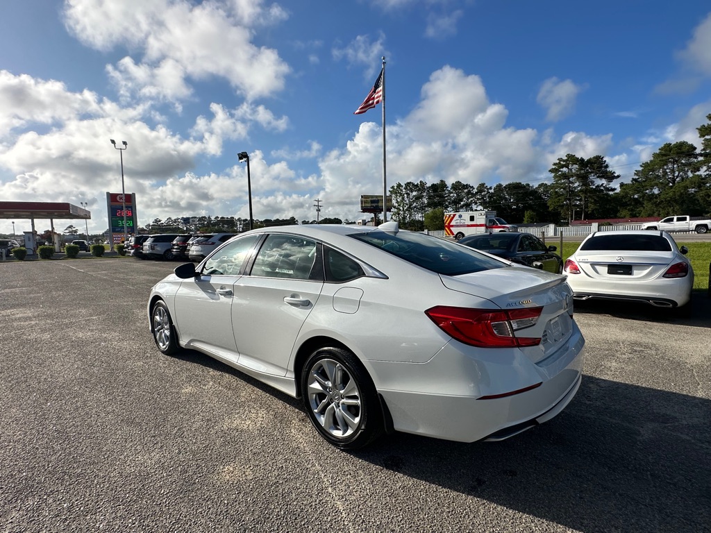 Photo 4 of this HONDA ACCORD