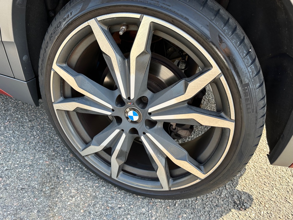 Photo 9 of this BMW X2