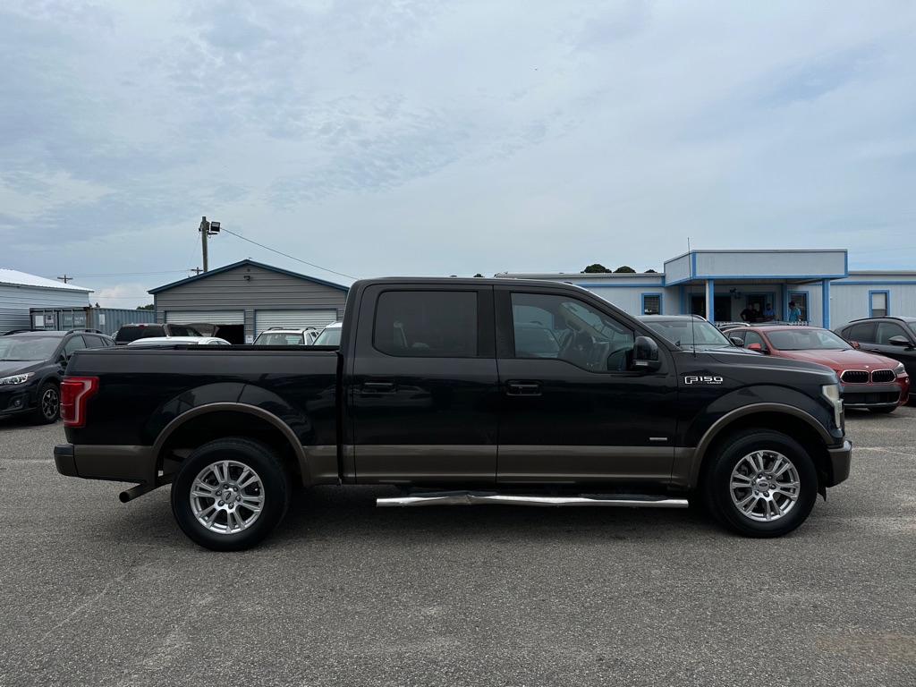 Photo 4 of this FORD F150