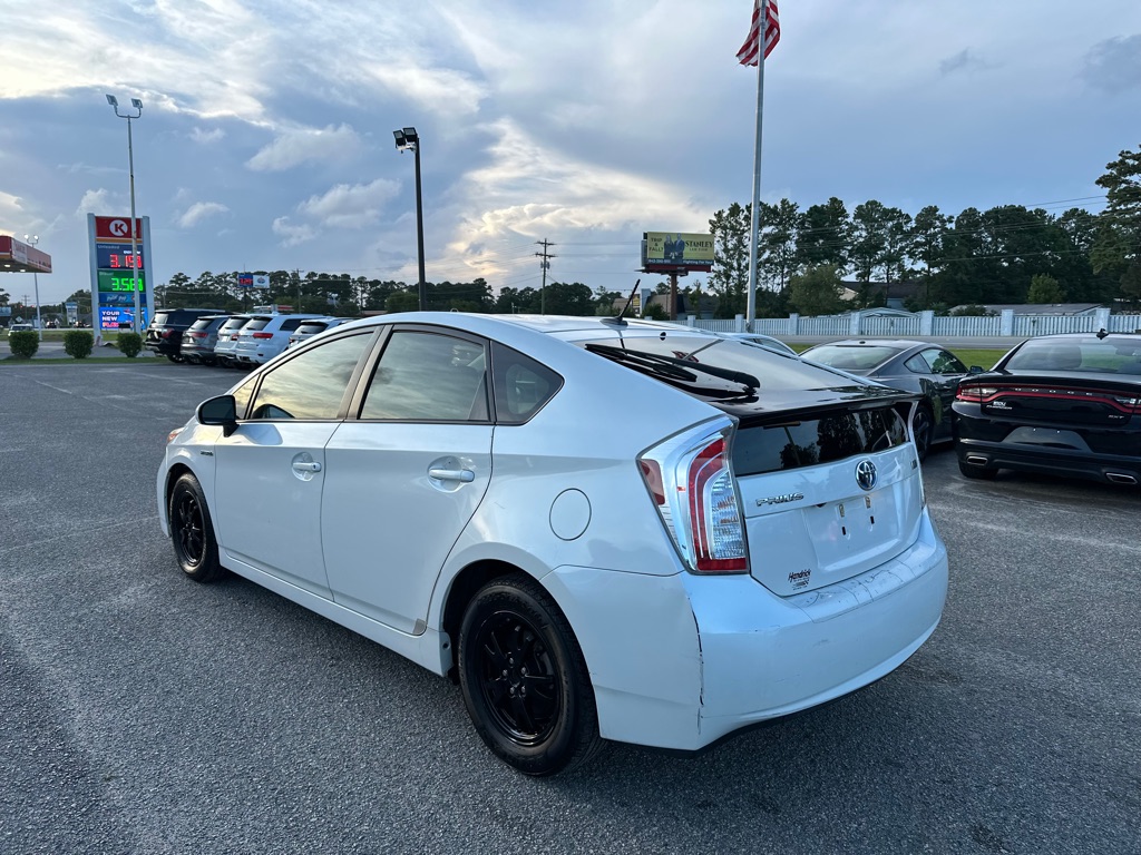 Photo 7 of this TOYOTA PRIUS
