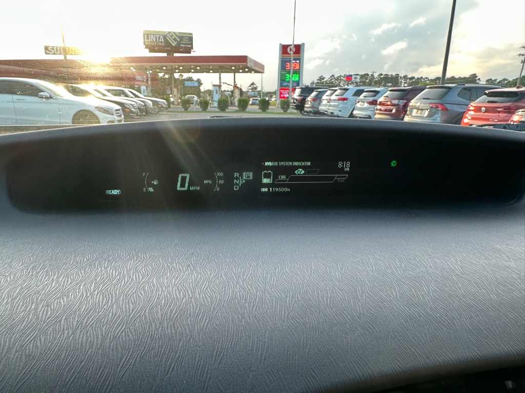 Photo 11 of this TOYOTA PRIUS