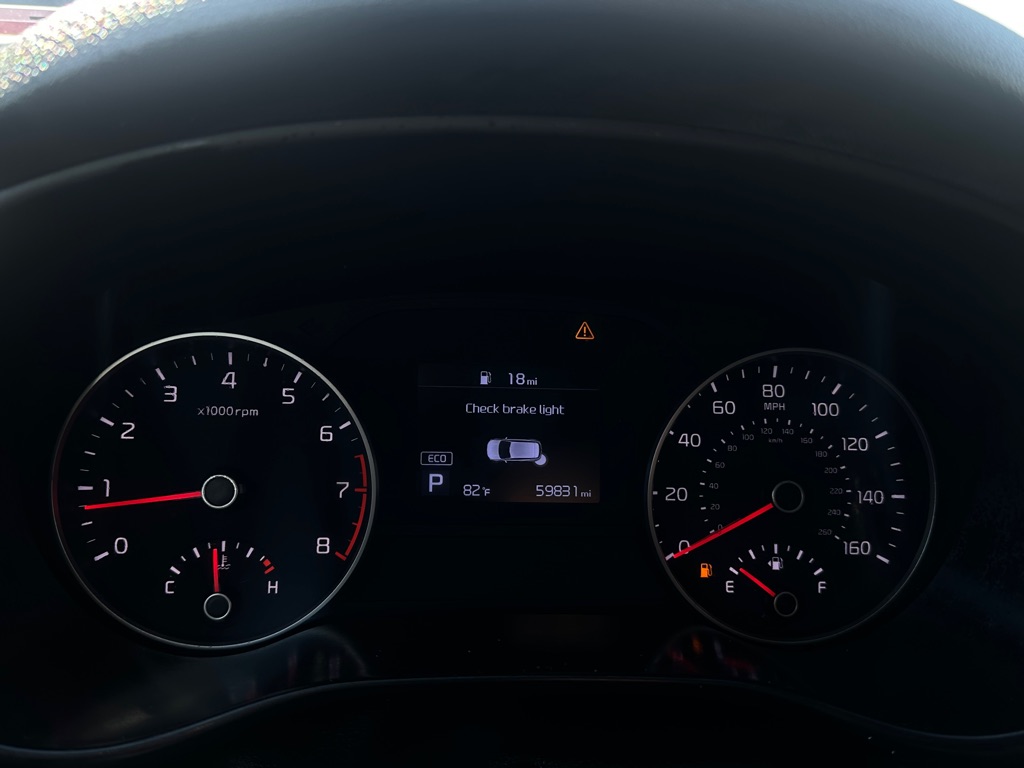 Photo 8 of this KIA SPORTAGE