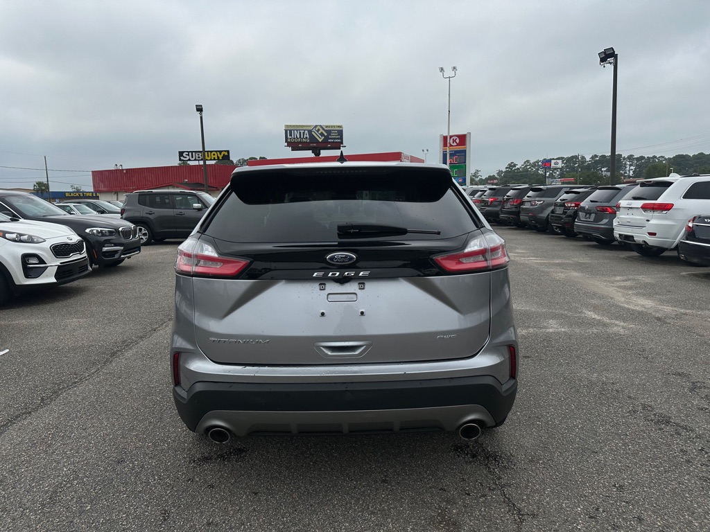 Photo 6 of this FORD EDGE
