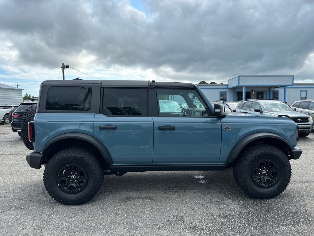 Photo 4 of this FORD BRONCO