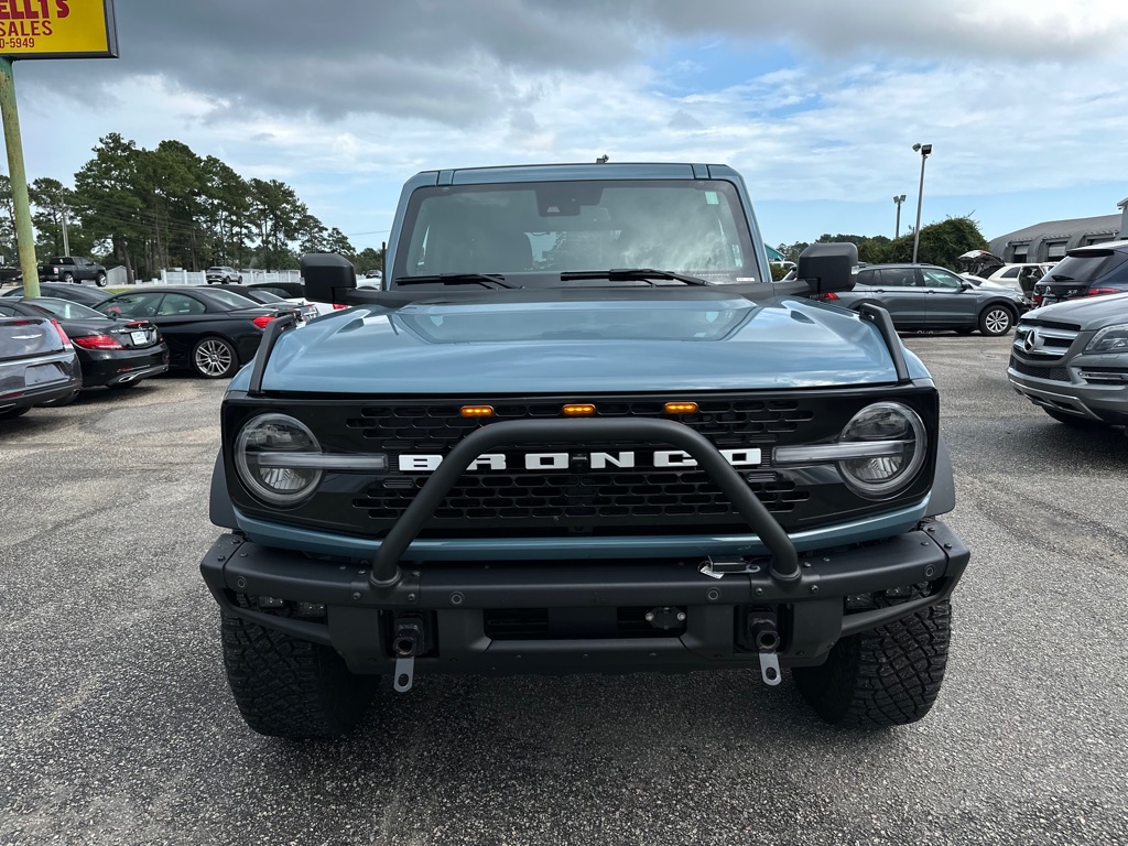 Photo 2 of this FORD BRONCO