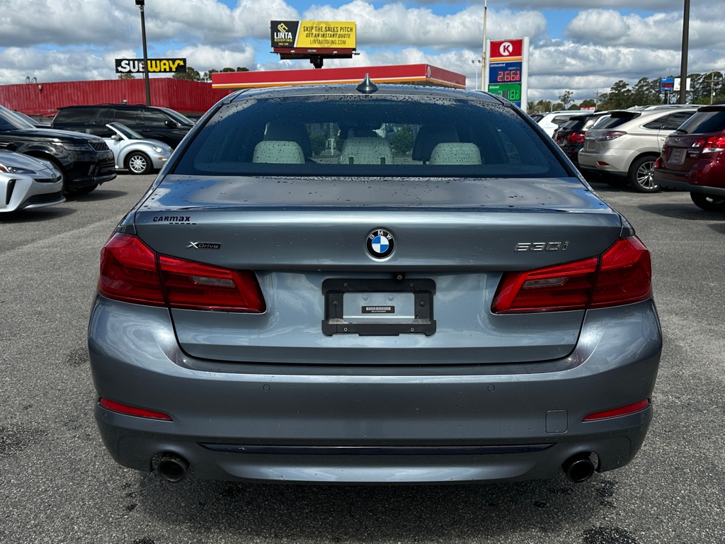 Photo 6 of this BMW 530