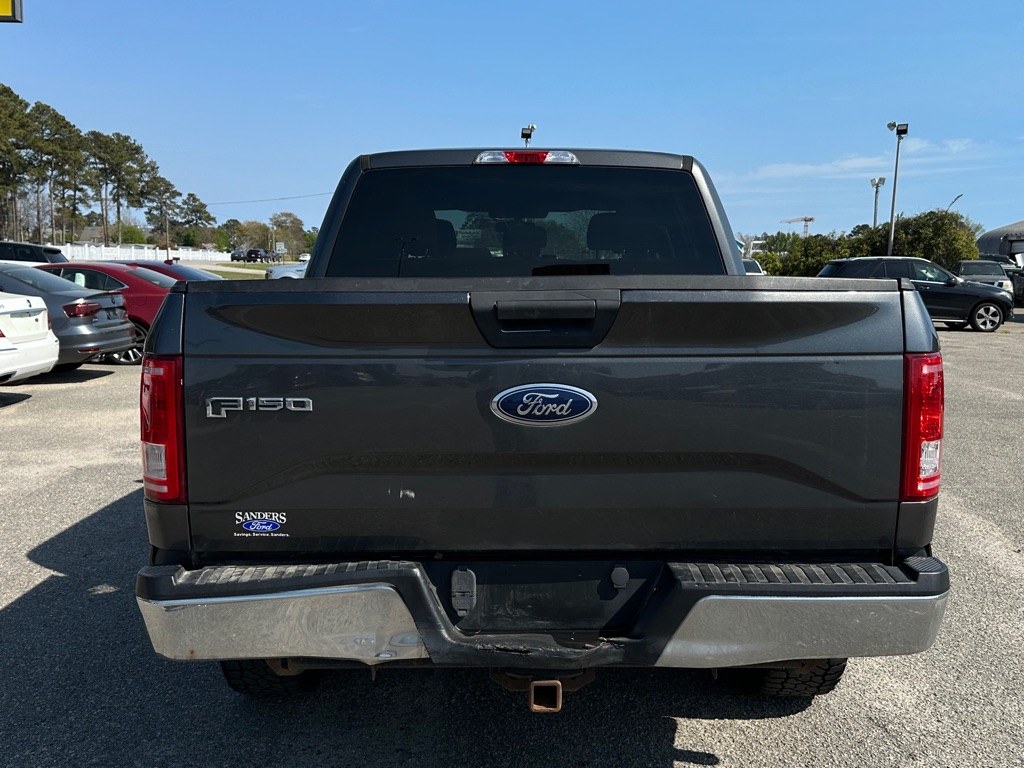 Photo 7 of this FORD F150