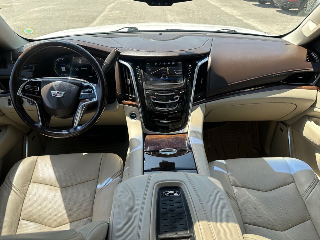 Photo 15 of this CADILLAC ESCALADE