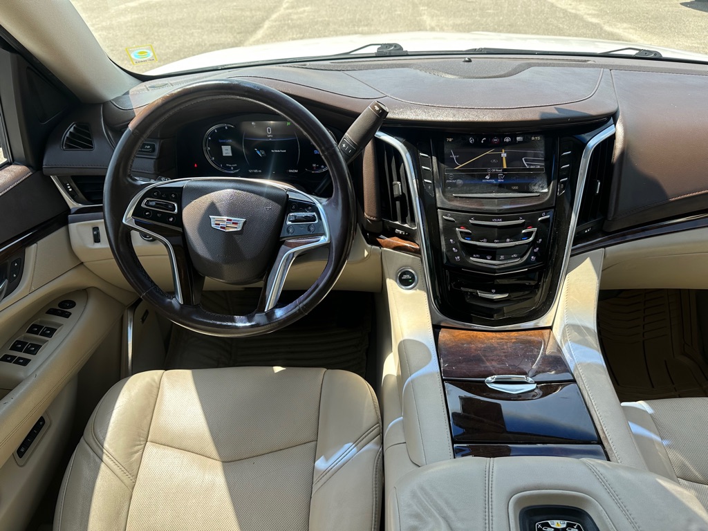 Photo 16 of this CADILLAC ESCALADE