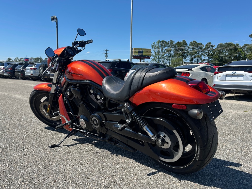 Photo 3 of this HARLEY-DAVIDSON VRSCDX