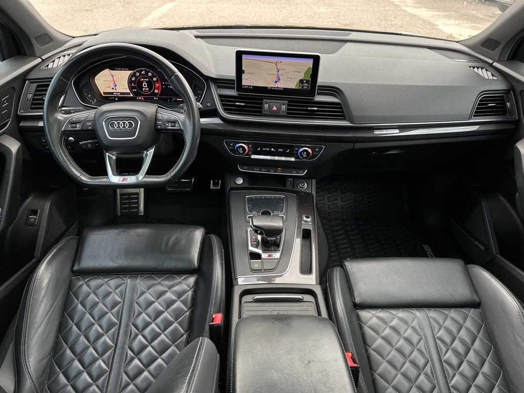 Photo 14 of this AUDI SQ5