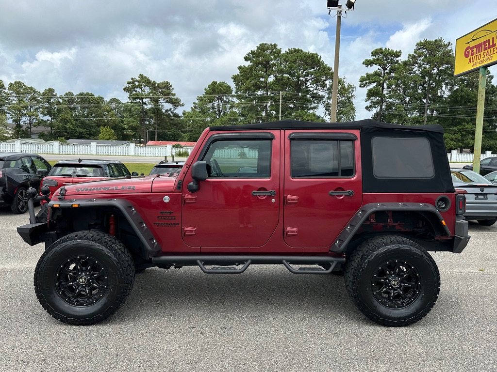 Photo 8 of this JEEP WRANGLER UNLIMI