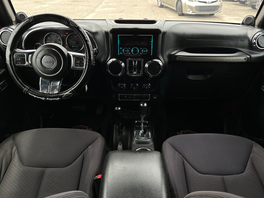 Photo 12 of this JEEP WRANGLER UNLIMI