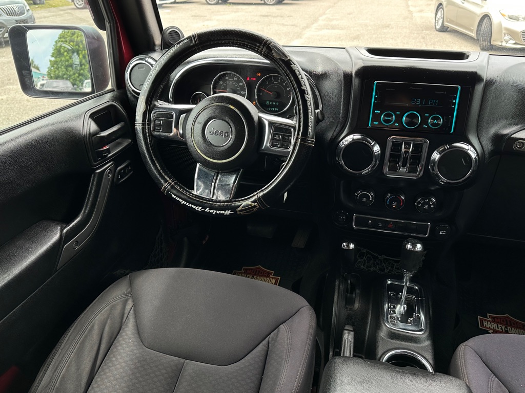 Photo 13 of this JEEP WRANGLER UNLIMI