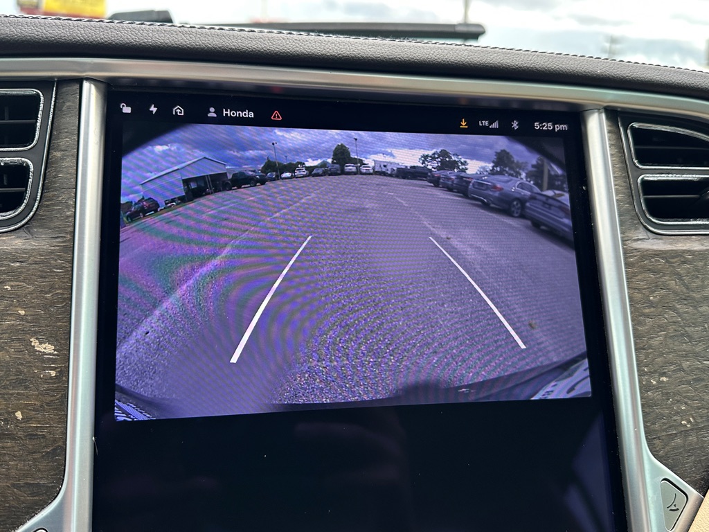 Photo 10 of this TESLA MODEL S