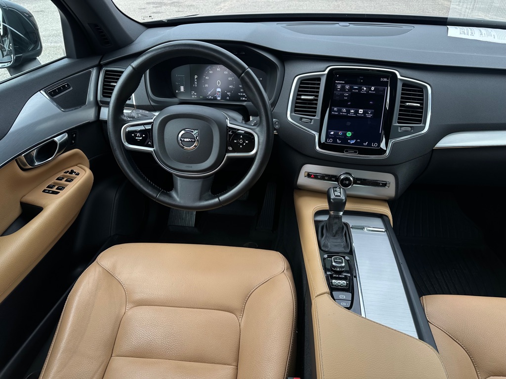 Photo 15 of this VOLVO XC90