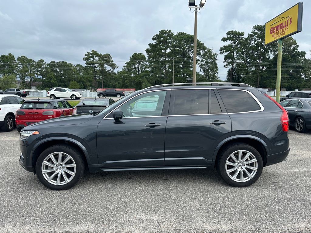 Photo 8 of this VOLVO XC90