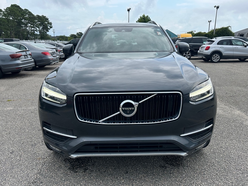Photo 2 of this VOLVO XC90