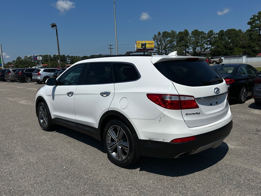 Photo 7 of this HYUNDAI SANTA FE