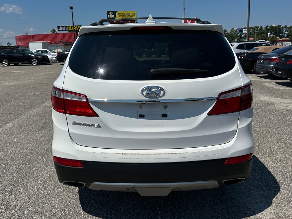 Photo 6 of this HYUNDAI SANTA FE
