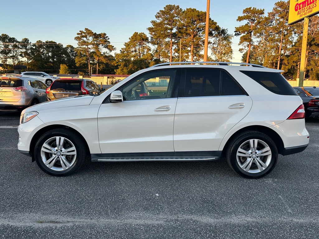 Photo 3 of this MERCEDES-BENZ ML
