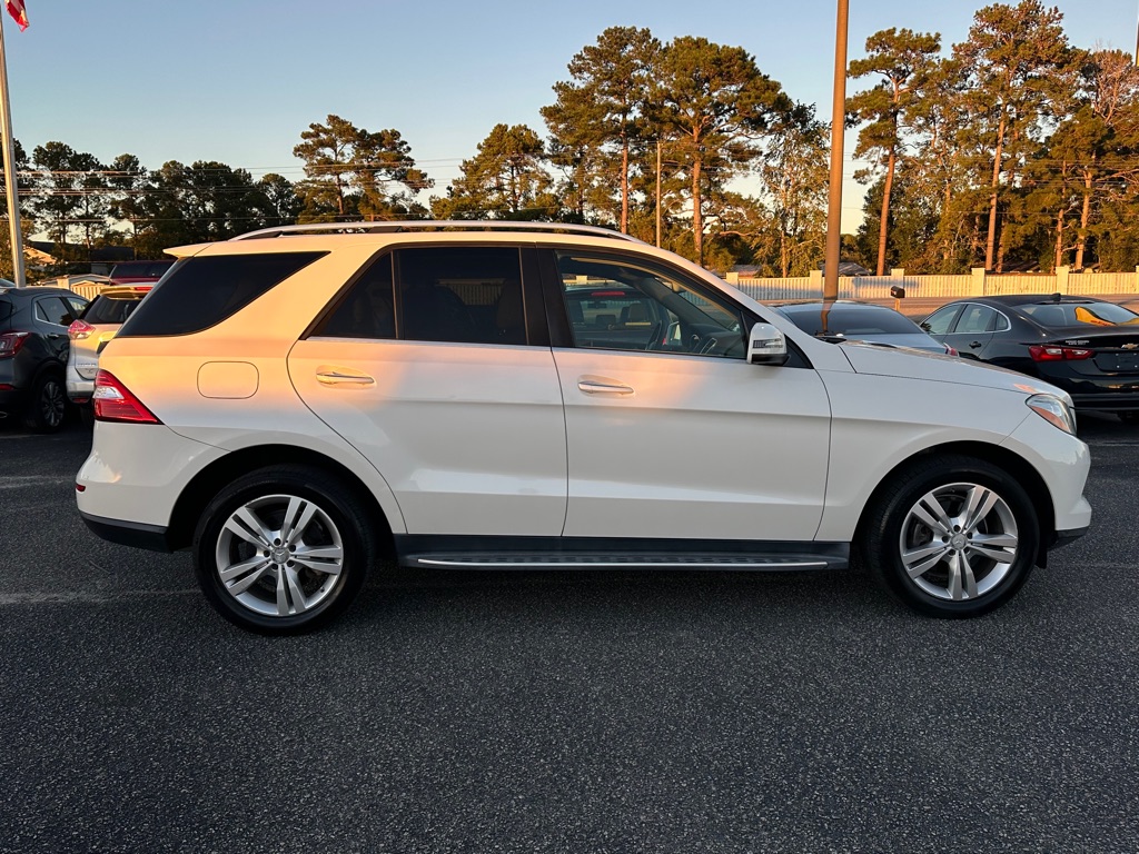 Photo 6 of this MERCEDES-BENZ ML