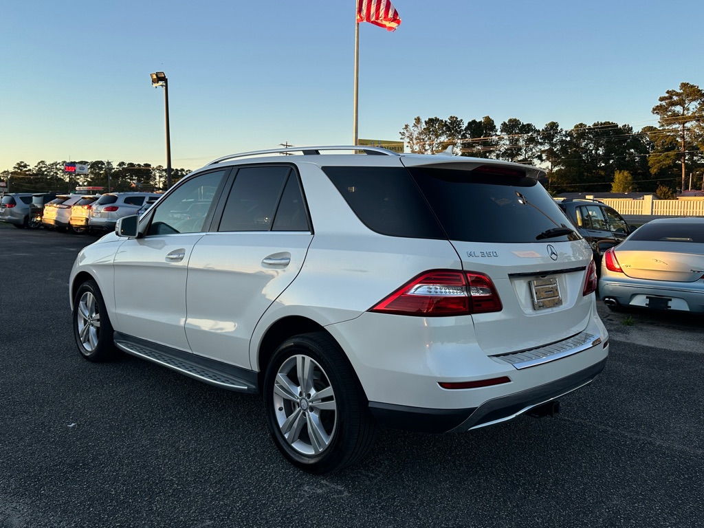 Photo 4 of this MERCEDES-BENZ ML