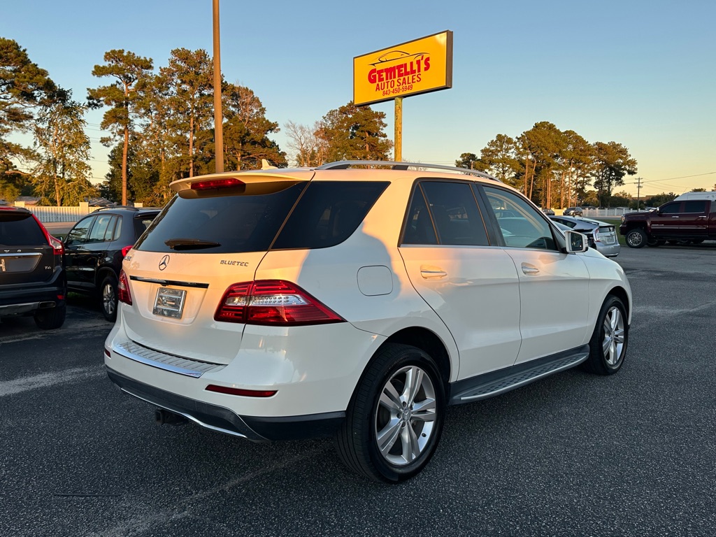 Photo 7 of this MERCEDES-BENZ ML