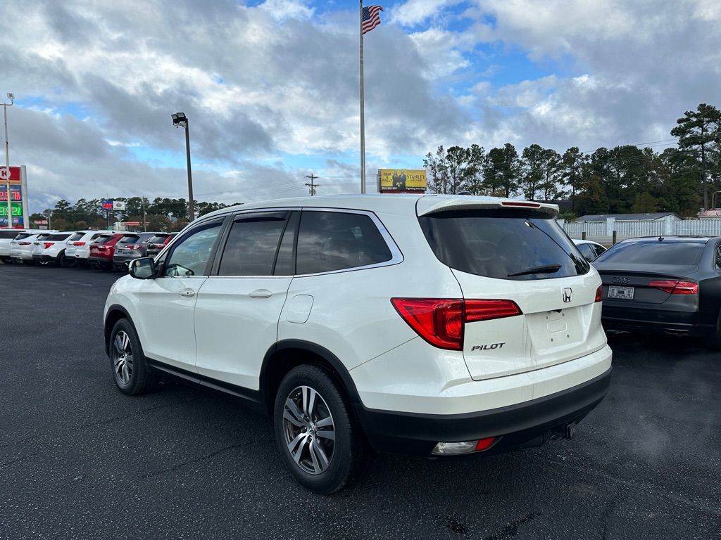 Photo 7 of this HONDA PILOT