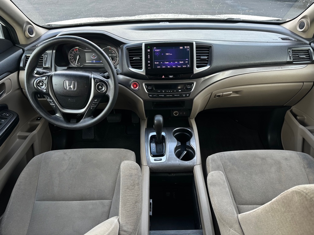 Photo 15 of this HONDA PILOT
