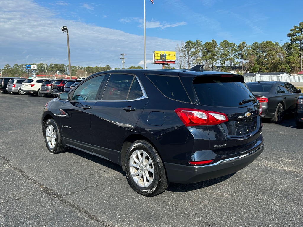 Photo 7 of this CHEVROLET EQUINOX