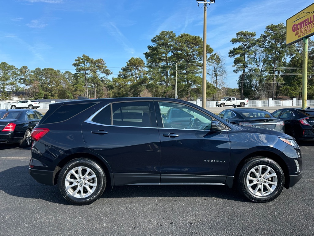 Photo 4 of this CHEVROLET EQUINOX