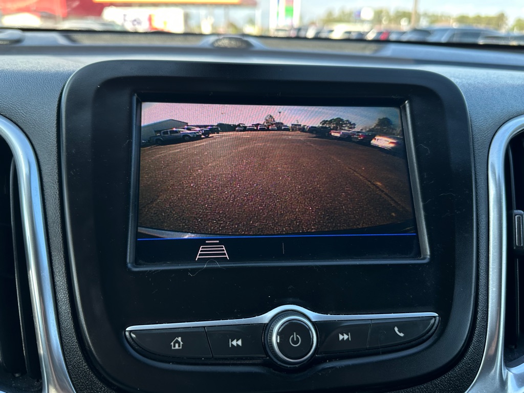 Photo 9 of this CHEVROLET EQUINOX