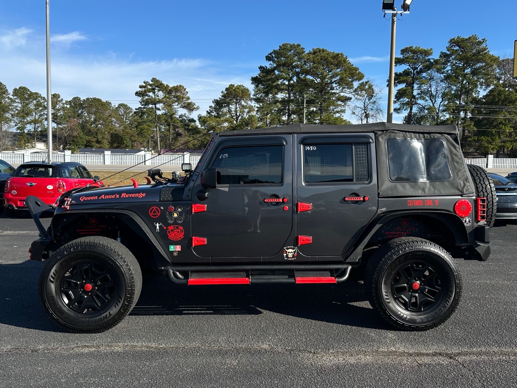 Photo 8 of this JEEP WRANGLER UNLIMI