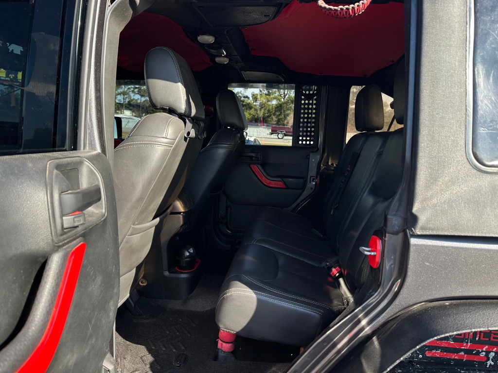 Photo 11 of this JEEP WRANGLER UNLIMI
